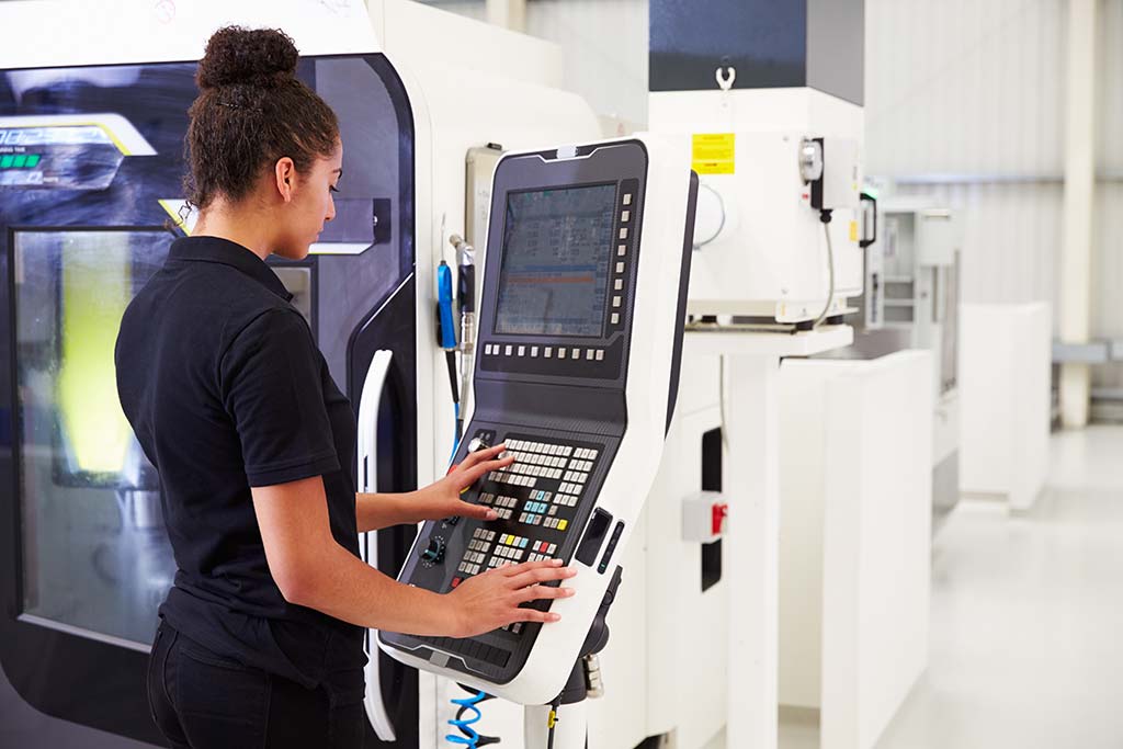 How AI can help your production processes with CNC machines